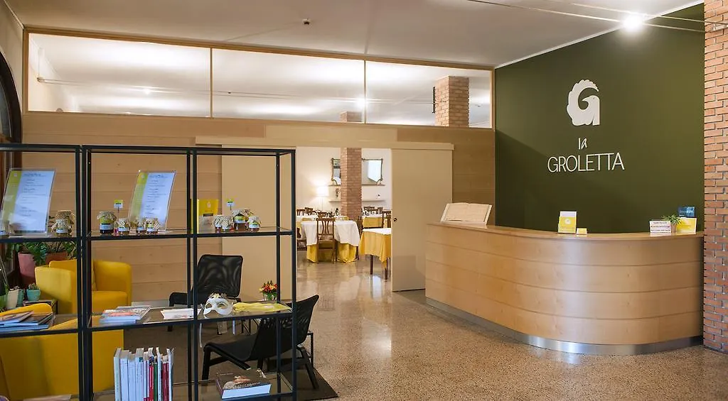 Hotel La Groletta Rivoli Veronese 0*,